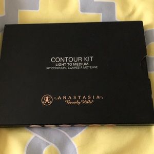Anastasia Beverly Hills